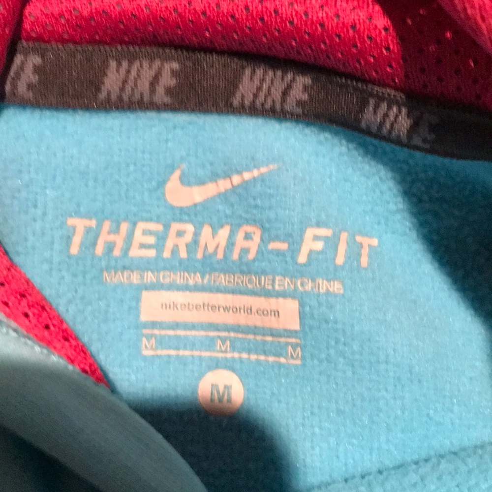 Nike therma-fit hoodie sweatshirt youth girls M - Picture 3 of 4